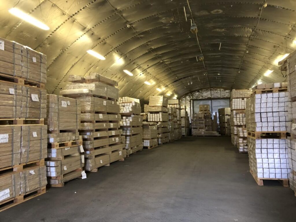 Magazynowanie i operacje specjalne