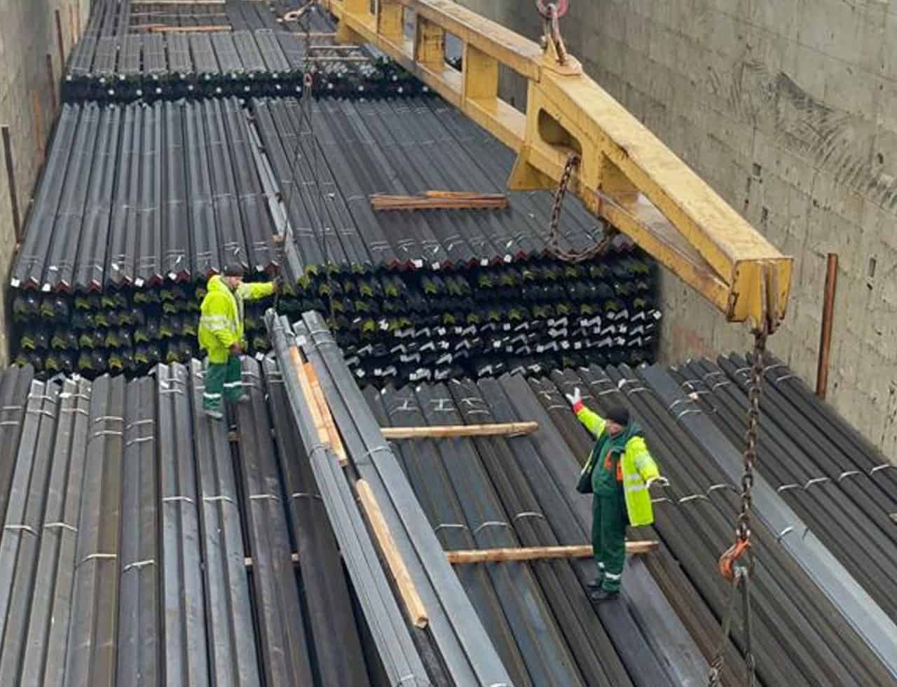 3,000 tons steel profiles