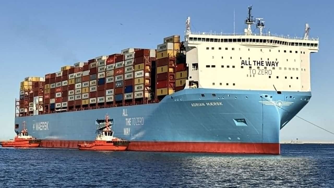 kontenerowiec Adrian Maersk napędzany metanolem w Baltic Hub
